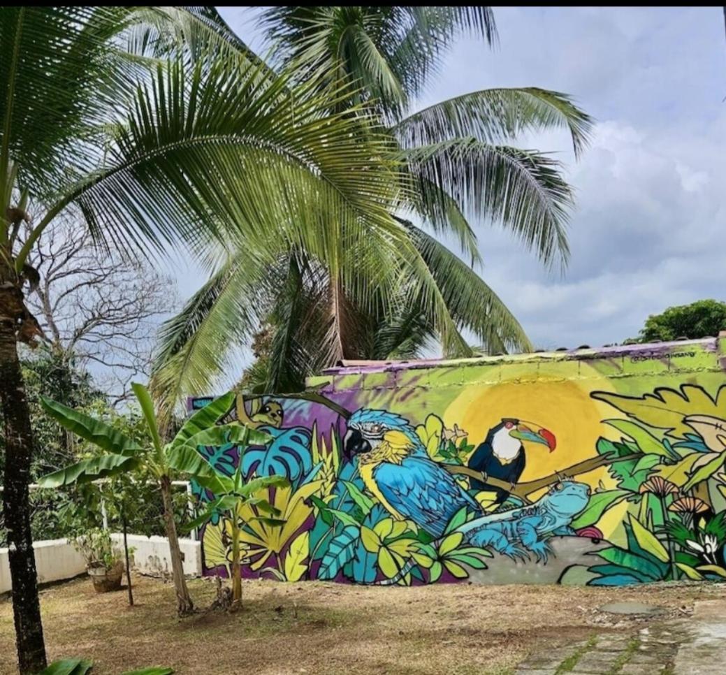 Oasis With Pool Near Panama Canal Екстериор снимка